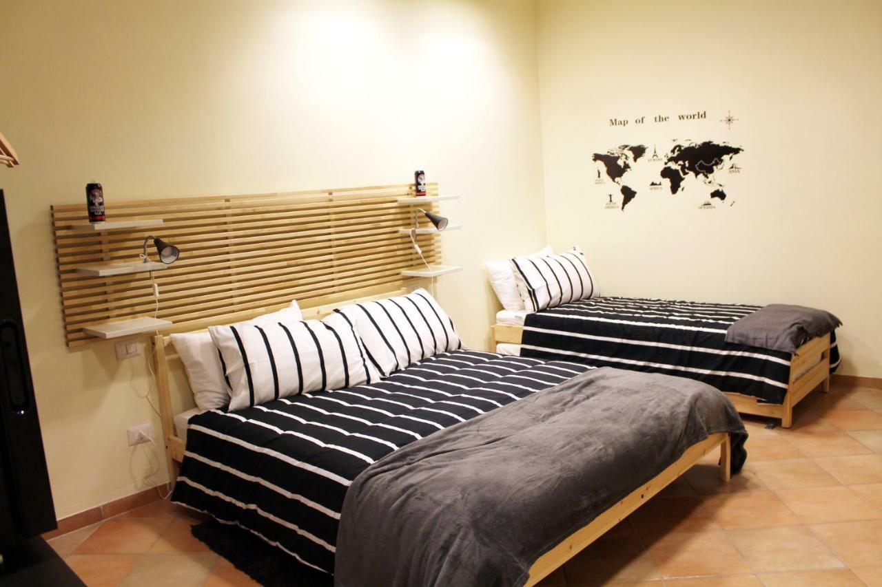 La Sosta Navarra Bed & Beer غوبيو المظهر الخارجي الصورة